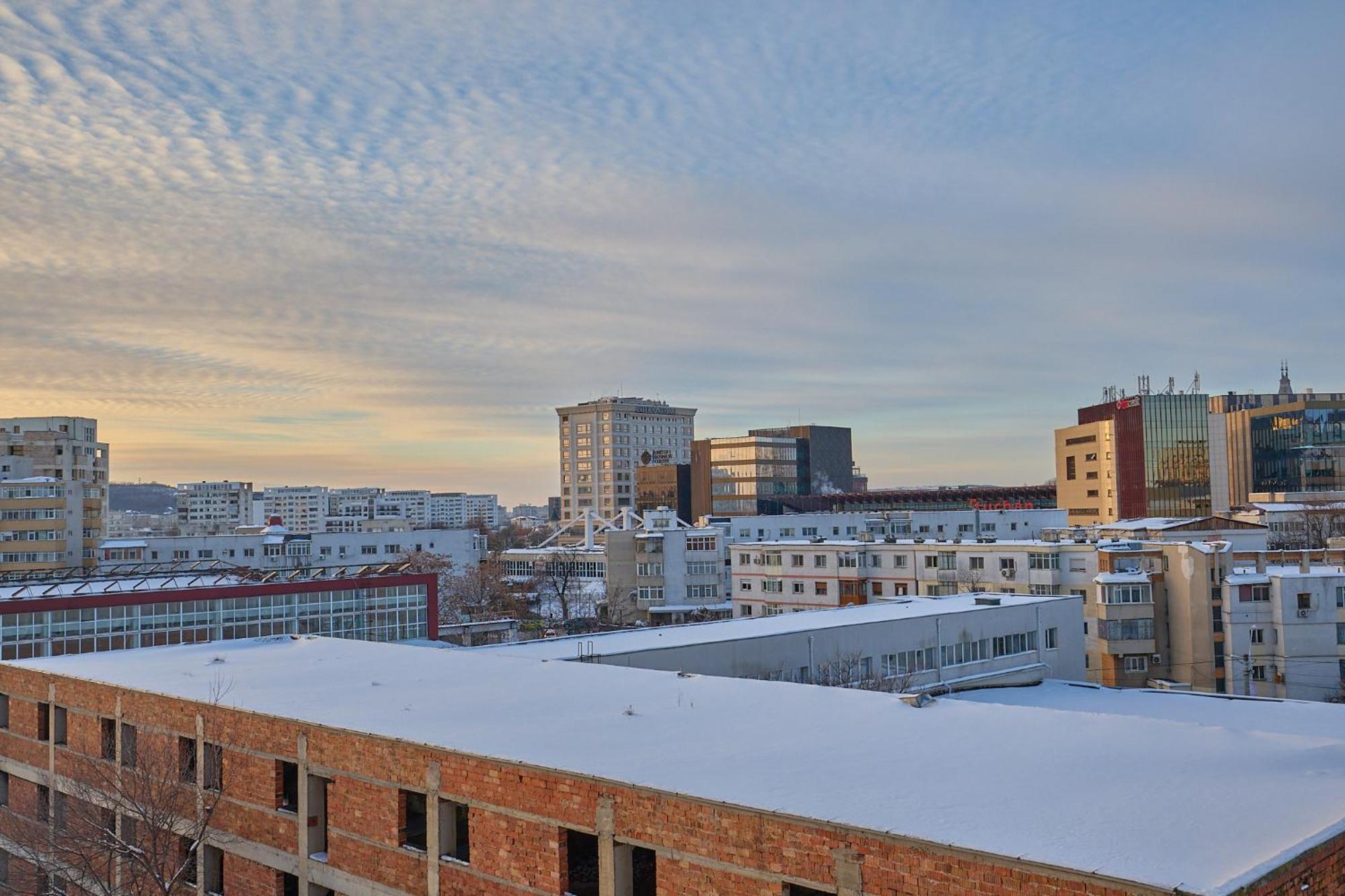 Cozy Apartments At Q Residence Palas Iasi Exterior foto